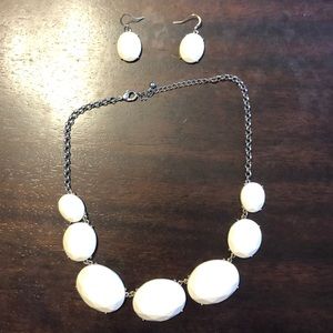 [charming charlie] earring and necklace set